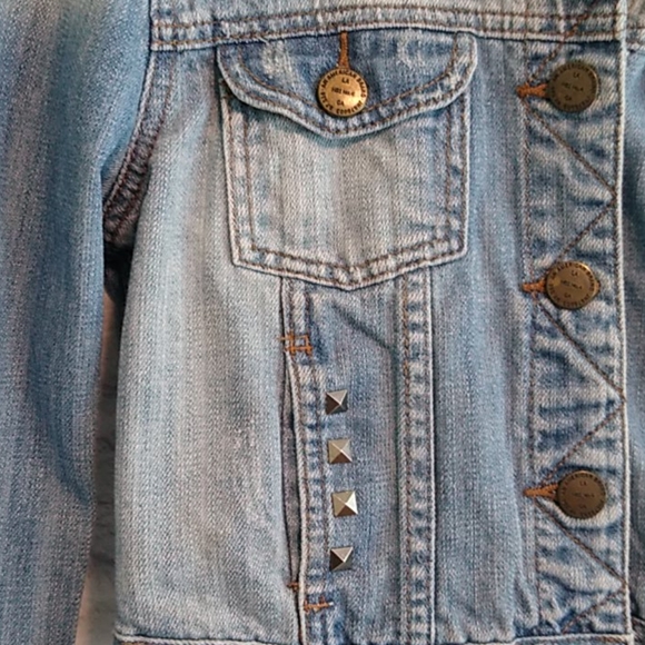 Cropped Denim Stud Jean Jacket - Picture 4 of 9